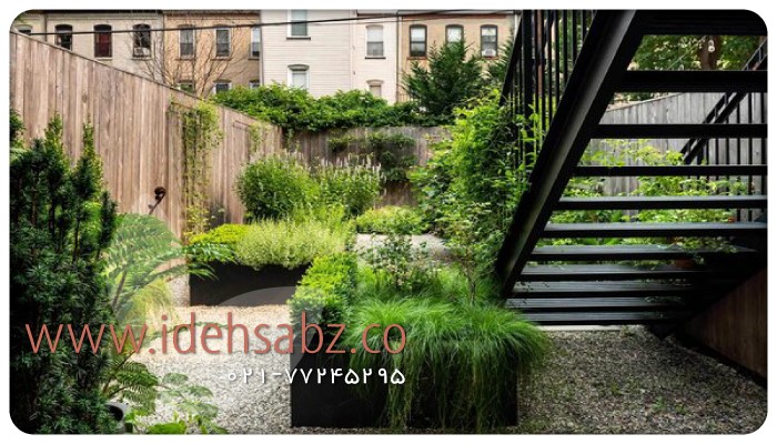 کاربرد فلاور باکس در حیاط منازل-کاماپرس