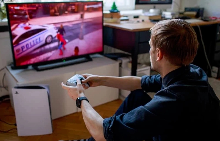 ps5-کاماپرس