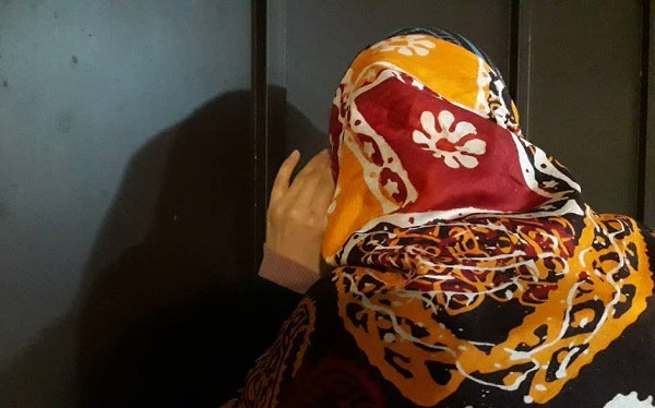 فال گوش ایستادن