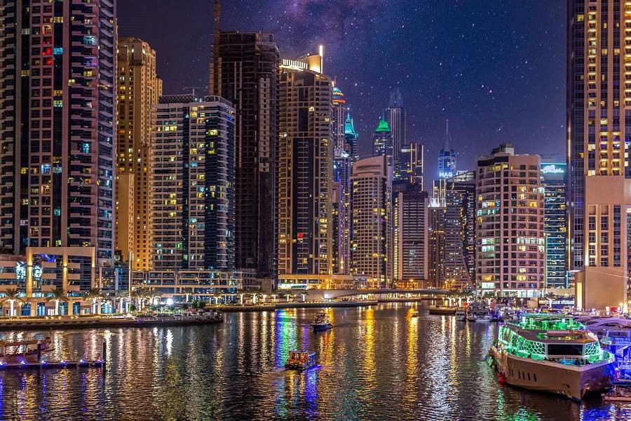 قیمت تور دبی - کاماپرس